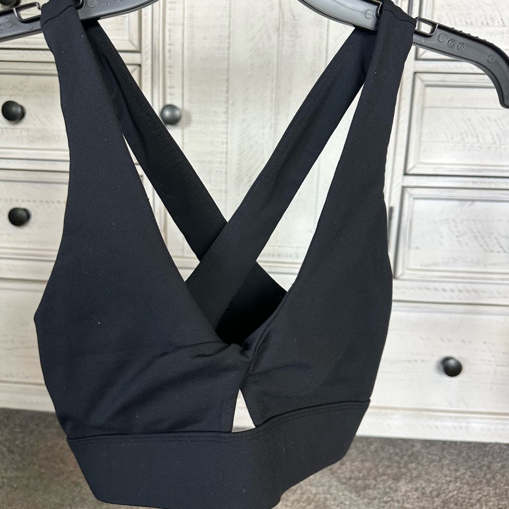 Fabletics Black Sports Bra with V-Neck and Cross Back